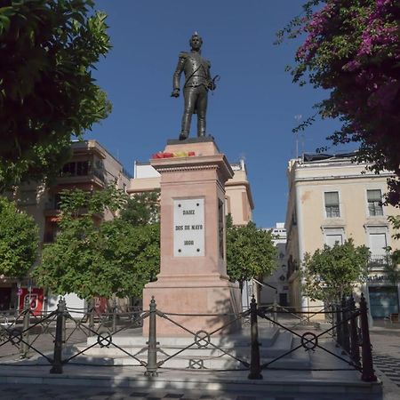 Apartamento En Casco Antiguo - Plaza De La Gavidia Seville Luaran gambar