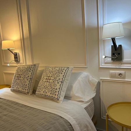 Apartamento En Casco Antiguo - Plaza De La Gavidia Seville Luaran gambar