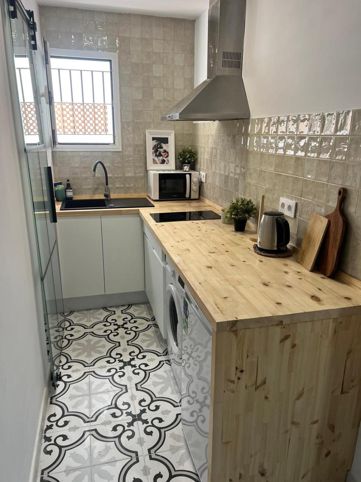 Apartamento En Casco Antiguo - Plaza De La Gavidia Seville Luaran gambar