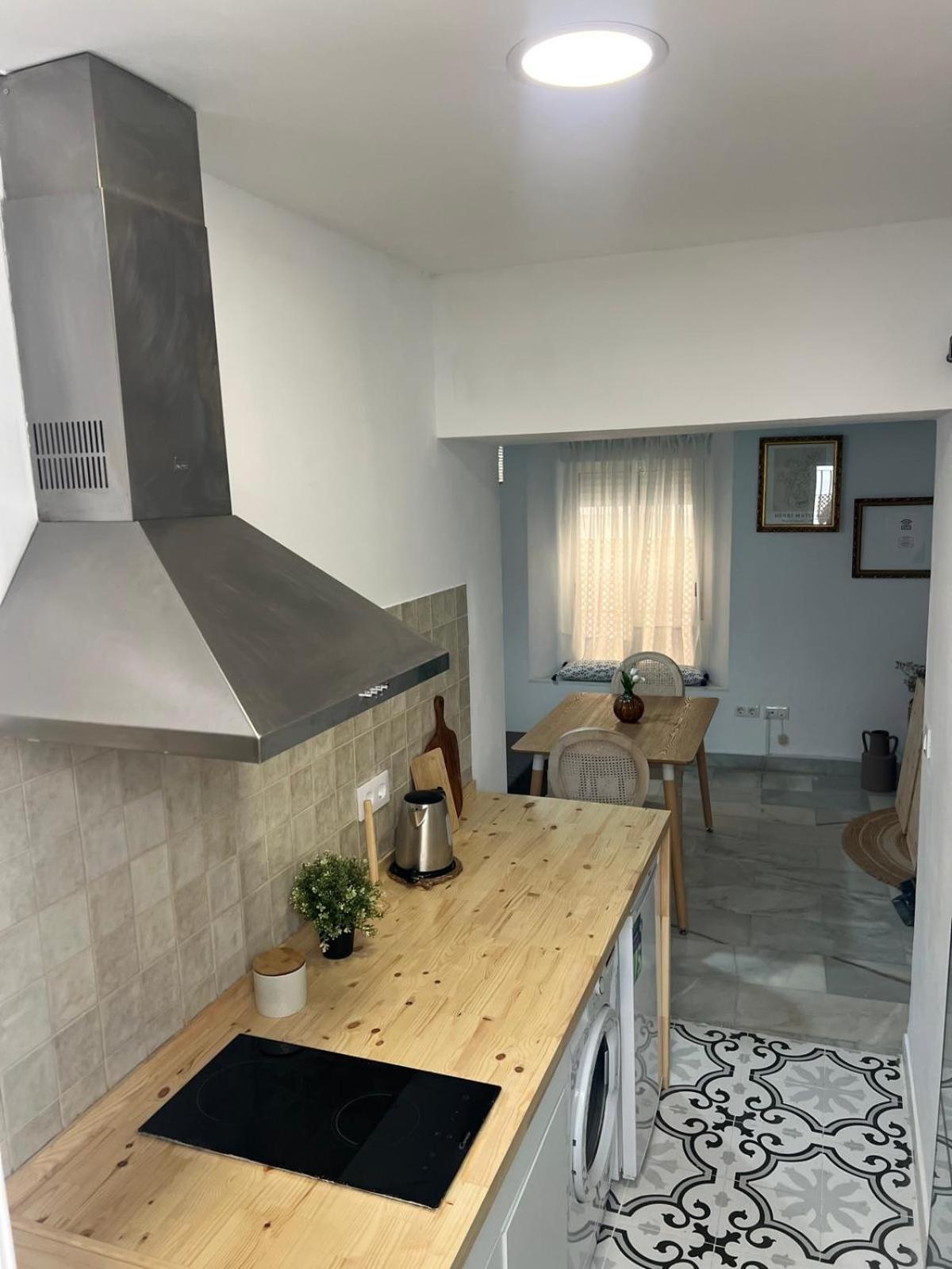 Apartamento En Casco Antiguo - Plaza De La Gavidia Seville Luaran gambar